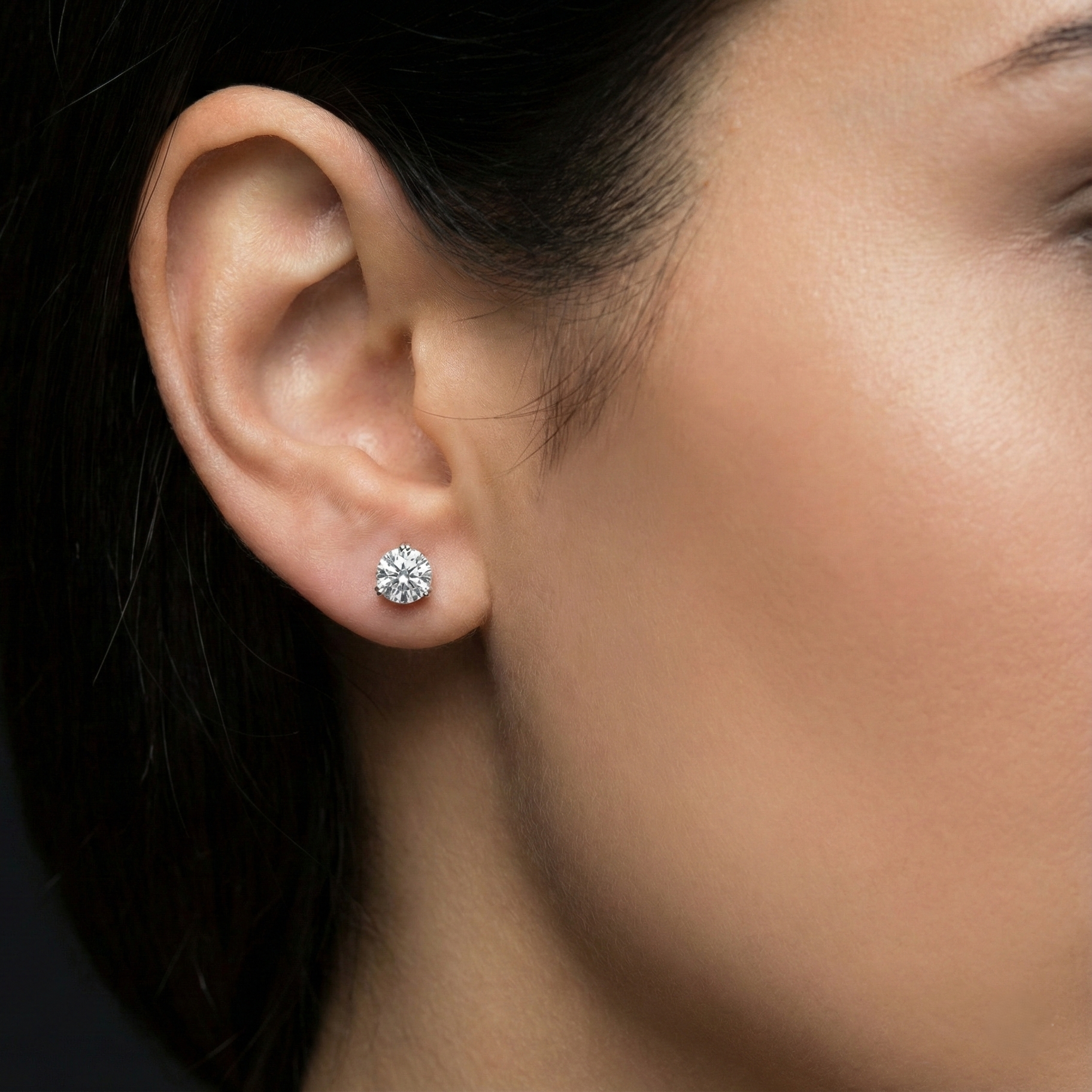 The Regal Round Studs